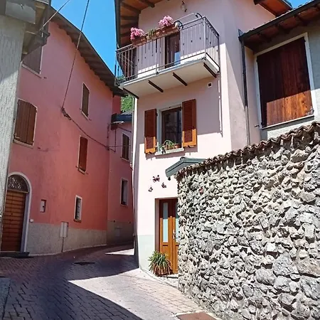 Casa Di Ariel * Carlazzo